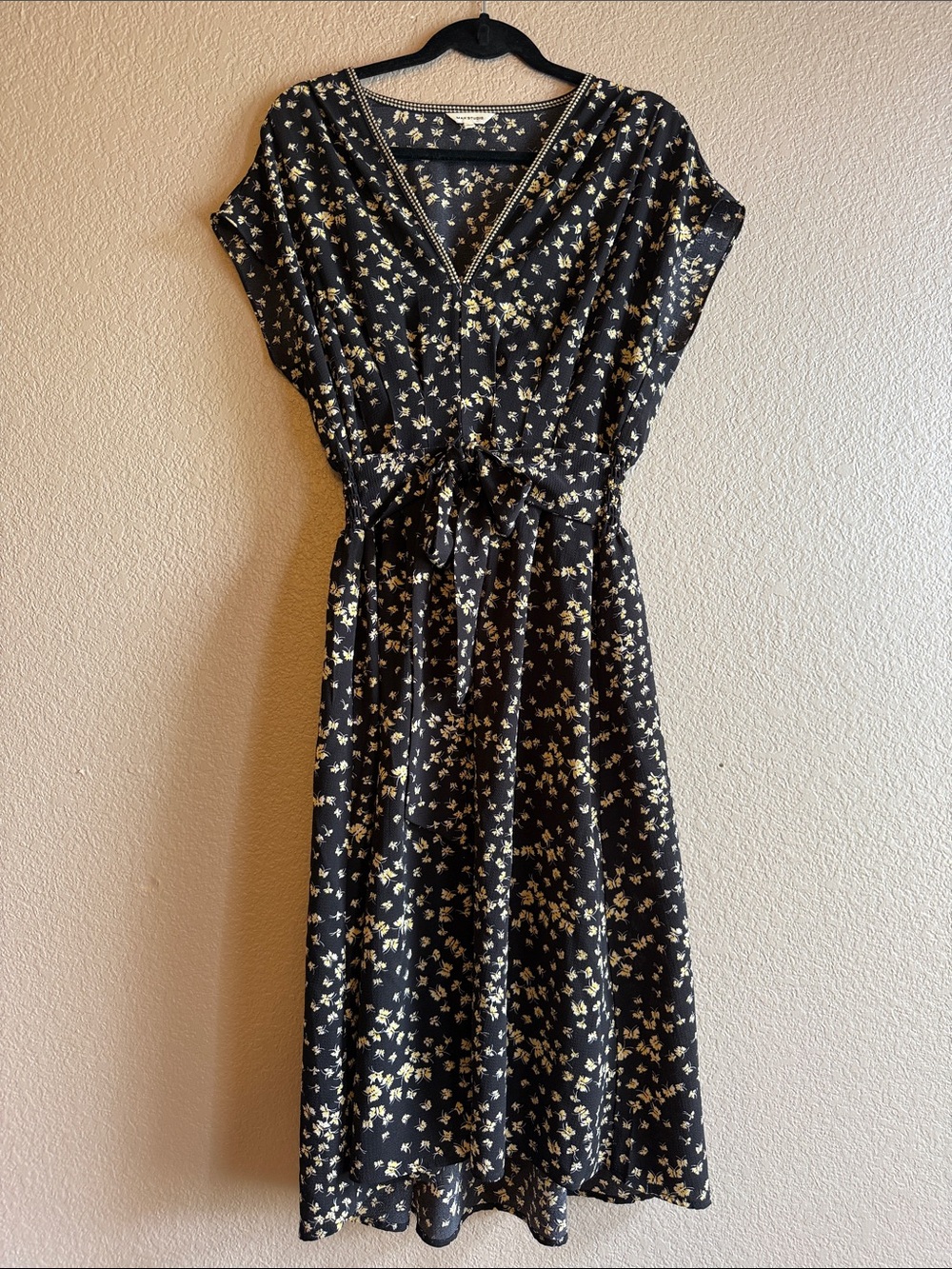 Max Studio Floral V-Neck Midi Dress with Tie Waist